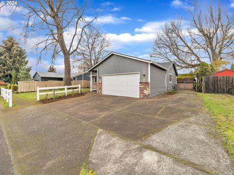 A home in Gresham