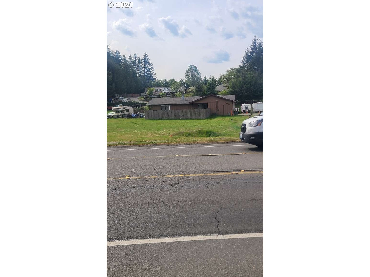 8623 Steilacoom RD SE