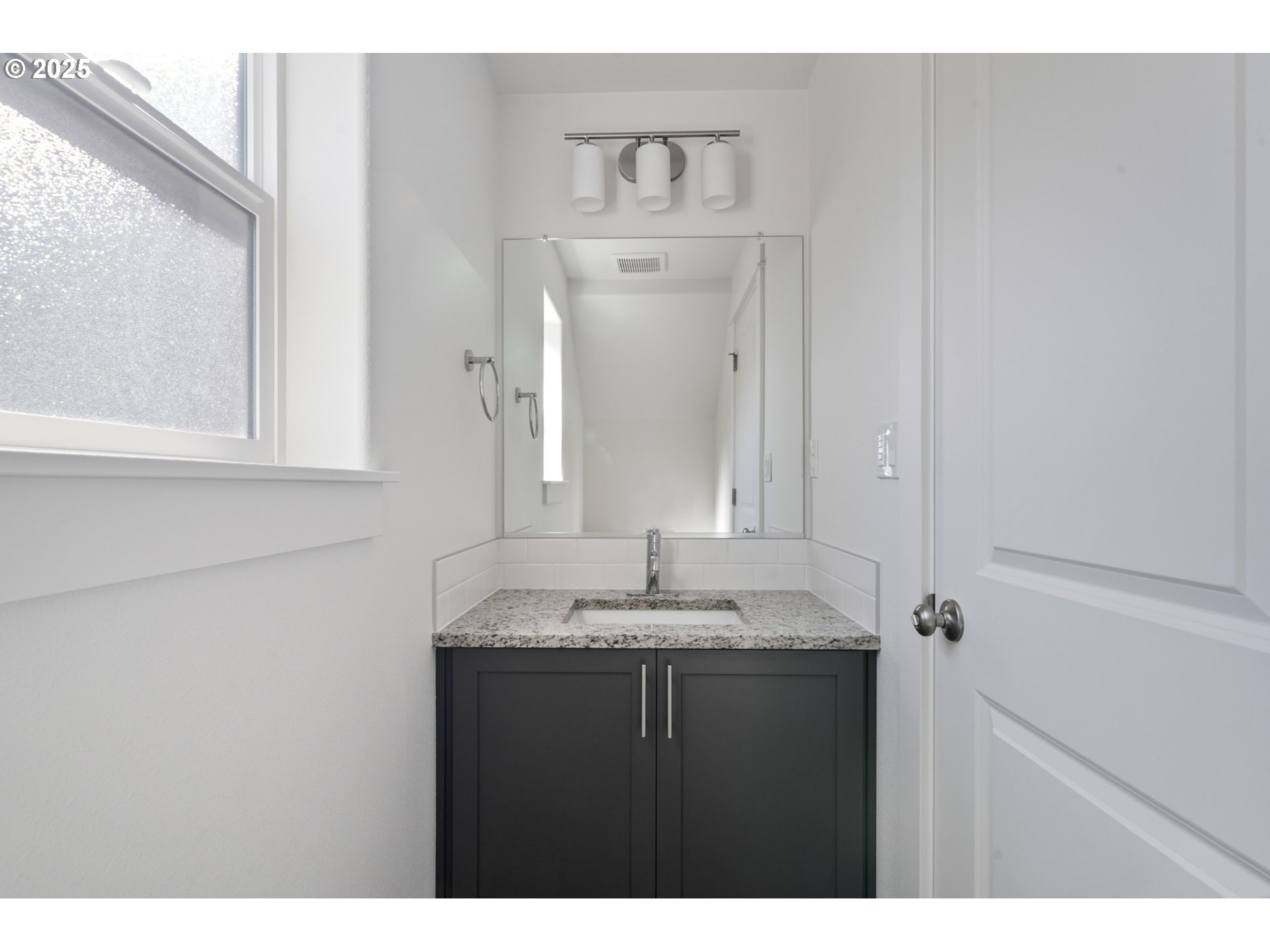 Oceanside, Oregon 97134, United States, 3 Bedrooms Bedrooms, ,3 BathroomsBathrooms,Residential,Active,117496