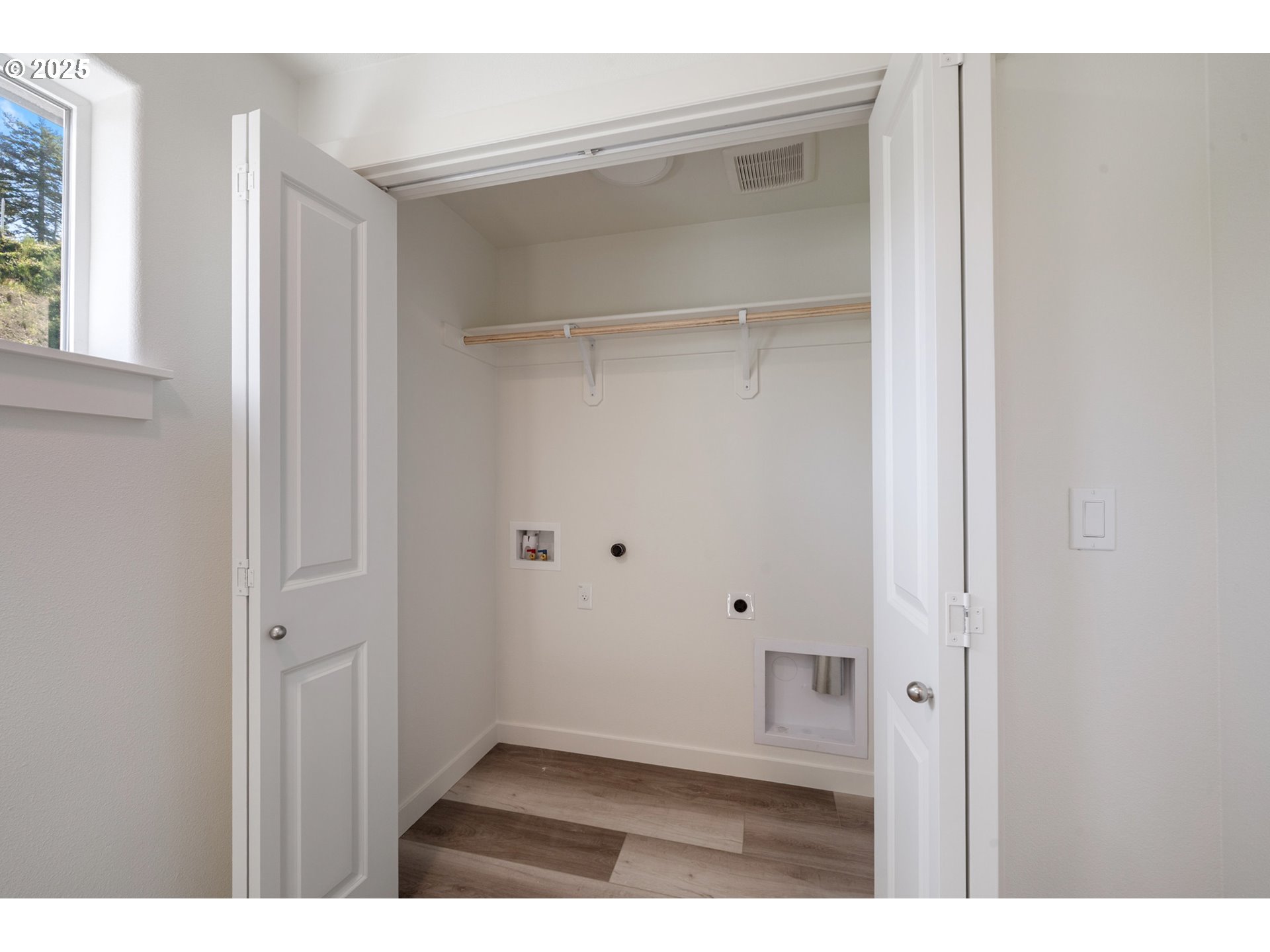 Oceanside, Oregon 97134, United States, 3 Bedrooms Bedrooms, ,3 BathroomsBathrooms,Residential,Active,117496