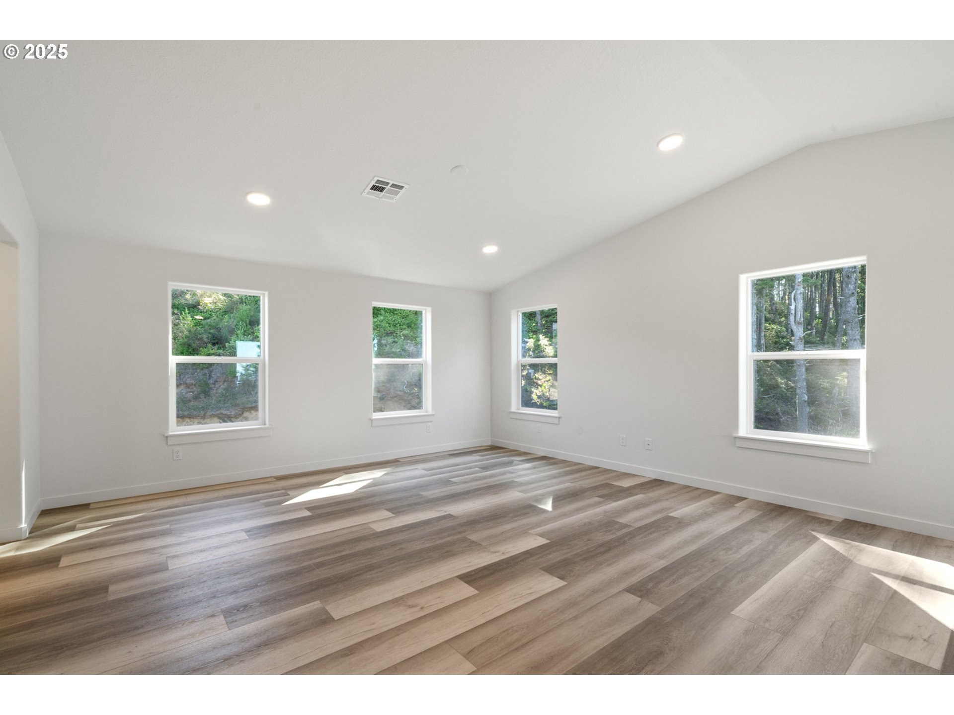 Oceanside, Oregon 97134, United States, 3 Bedrooms Bedrooms, ,3 BathroomsBathrooms,Residential,Active,117496