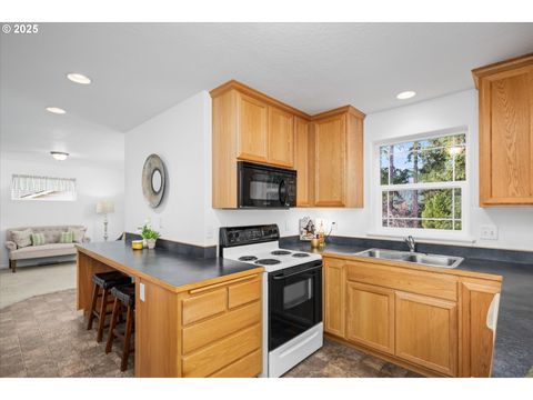 Tiny photo for 48489 Hiland Ranch Dr, Oakridge, OR 97463 (MLS # 223900724)