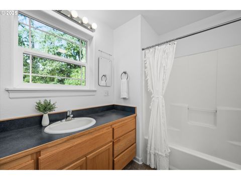 Tiny photo for 48489 Hiland Ranch Dr, Oakridge, OR 97463 (MLS # 223900724)