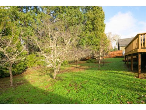 Tiny photo for 48489 Hiland Ranch Dr, Oakridge, OR 97463 (MLS # 223900724)