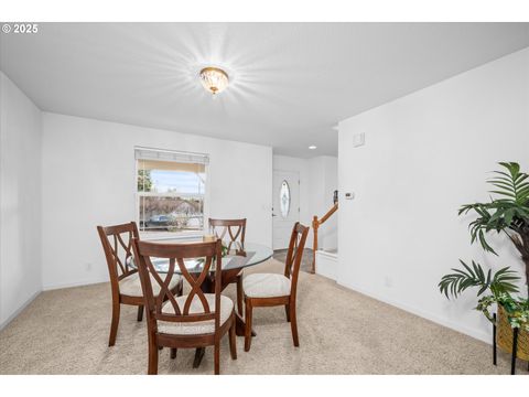 Tiny photo for 48489 Hiland Ranch Dr, Oakridge, OR 97463 (MLS # 223900724)