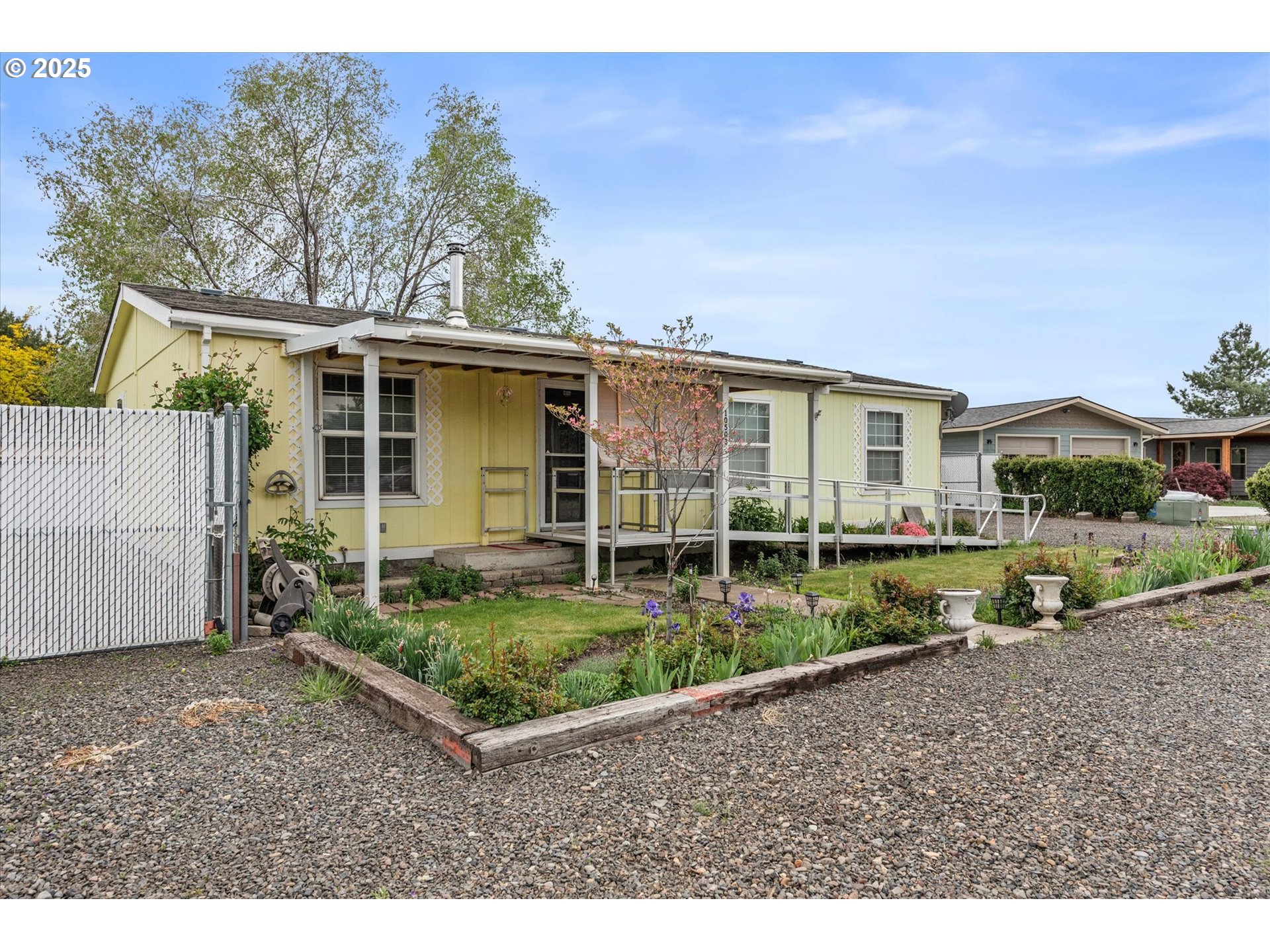 Listing image 1