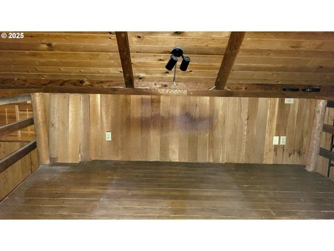 Tiny photo for 82147 Lost Valley Ln, Dexter, OR 97431 (MLS # 409232615)