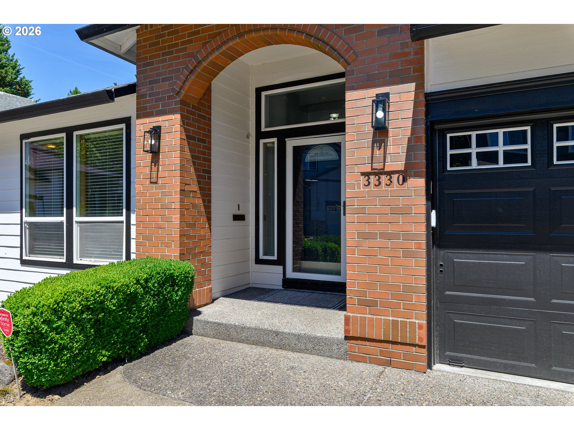 3330 NE 164TH LOOP