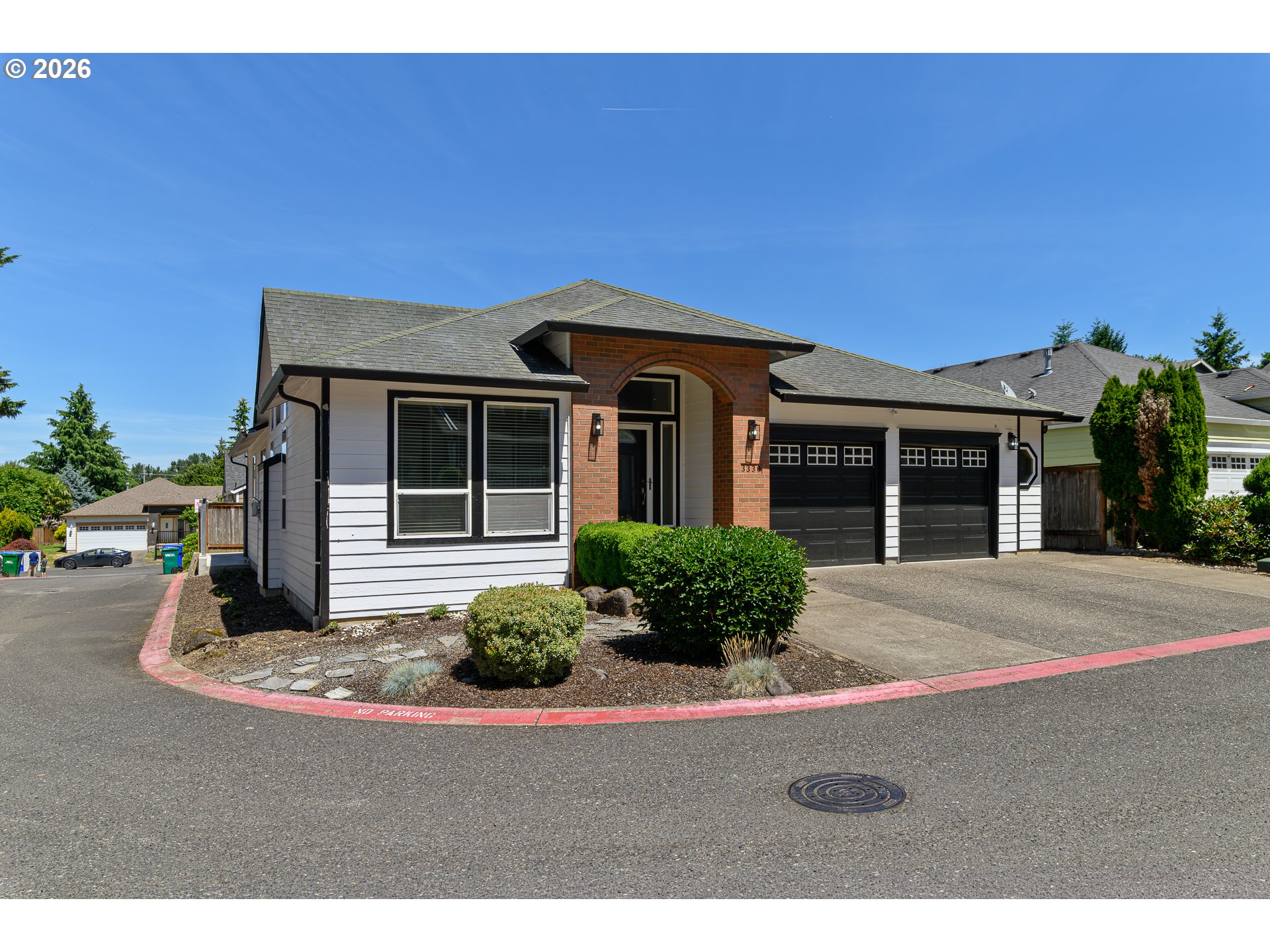 3330 NE 164TH LOOP