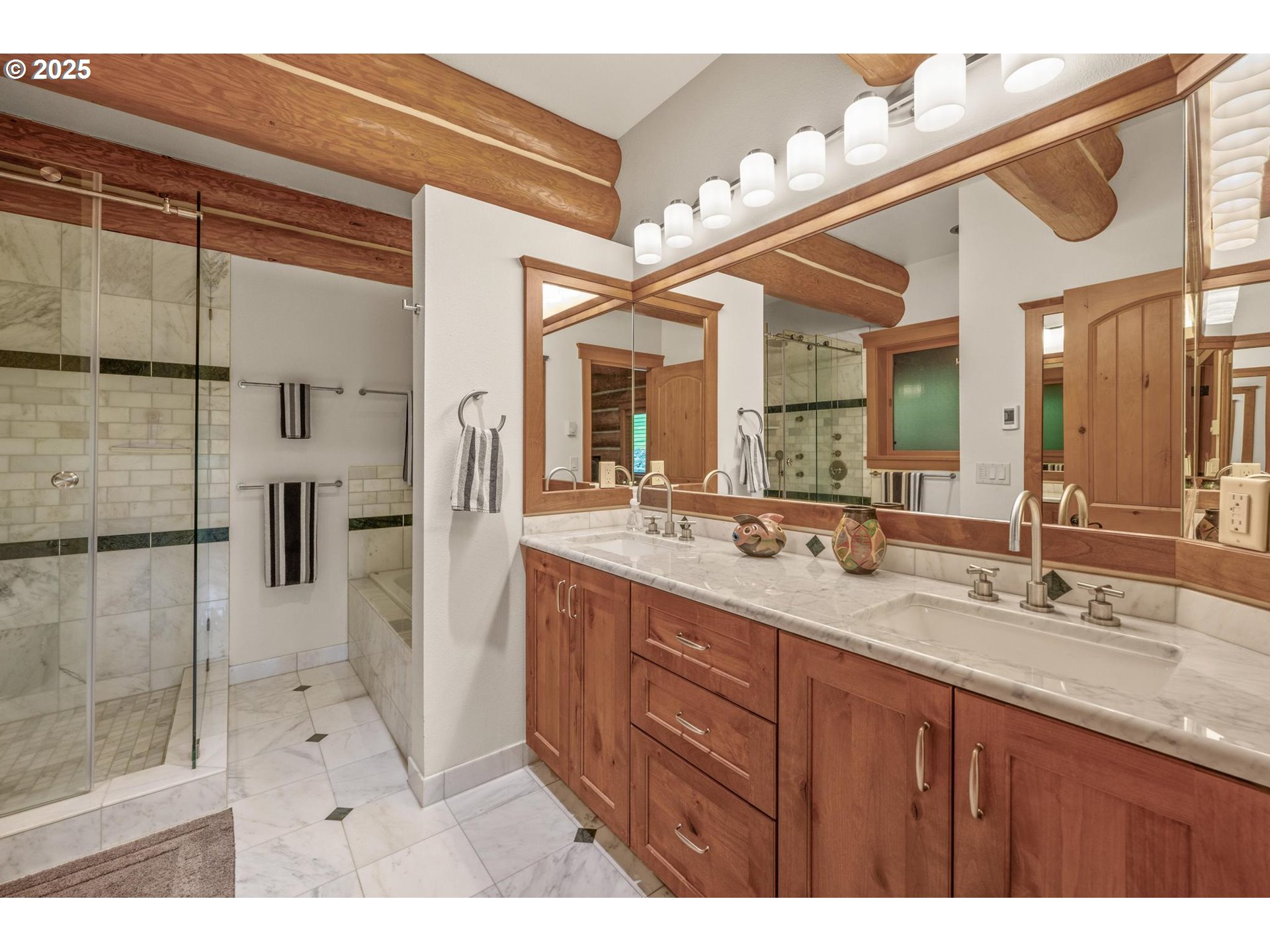 St Helens, Oregon 97051, United States, 4 Bedrooms Bedrooms, ,6 BathroomsBathrooms,Residential,Active,108789