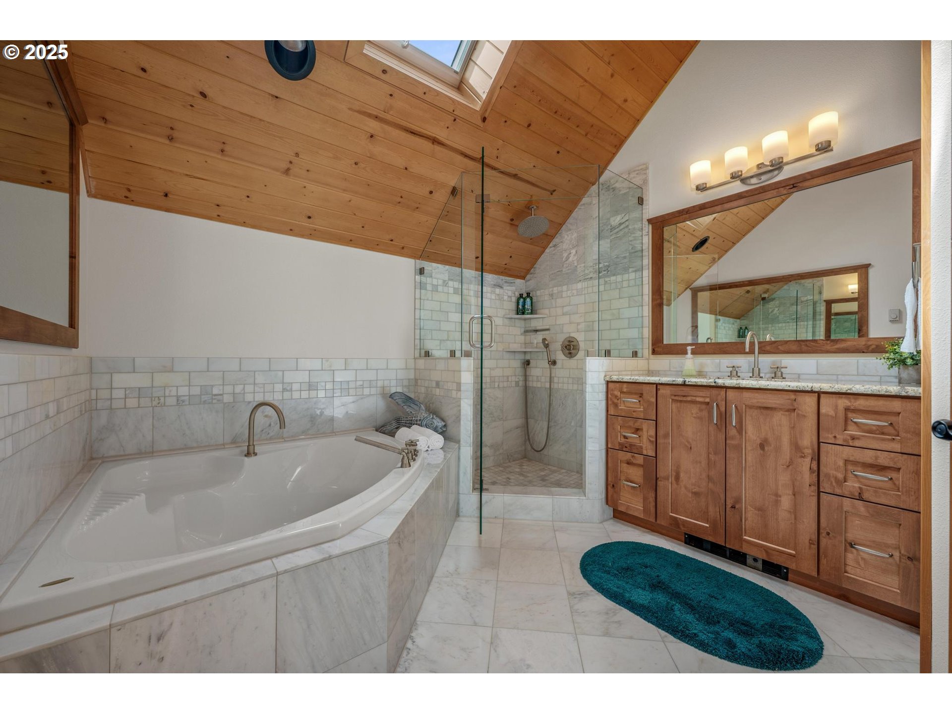 St Helens, Oregon 97051, United States, 4 Bedrooms Bedrooms, ,6 BathroomsBathrooms,Residential,Active,108789