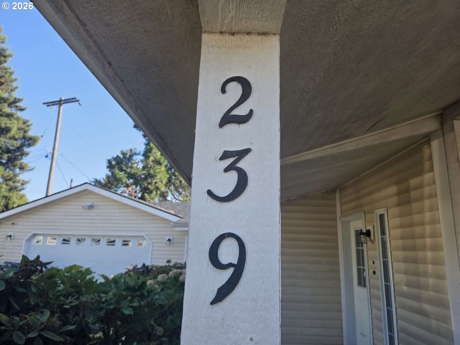 239 W K ST