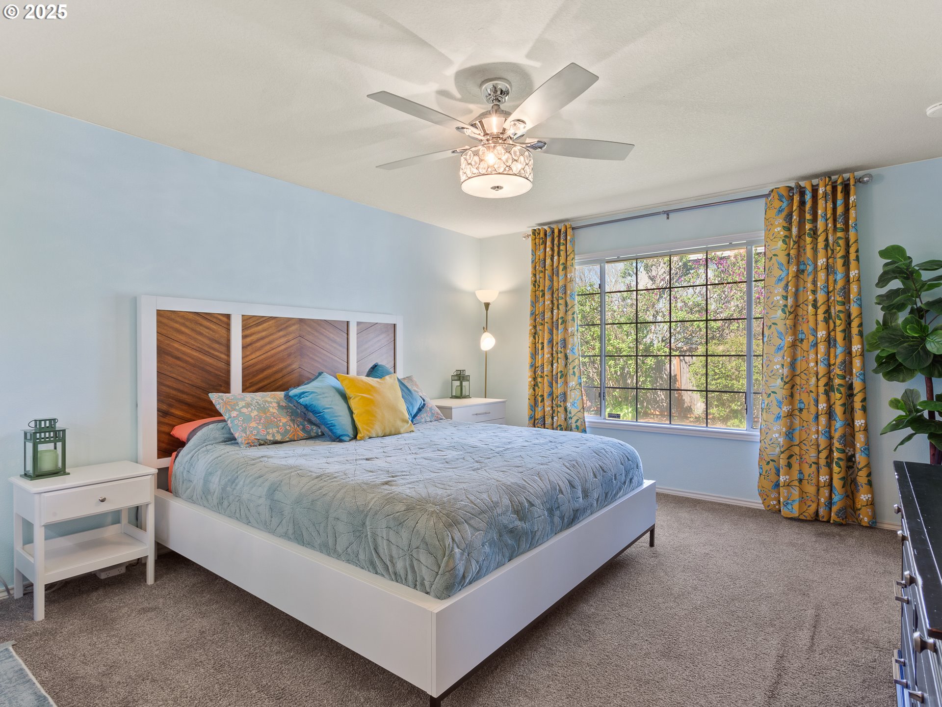 Vancouver, Washington 98683, United States, 4 Bedrooms Bedrooms, ,2 BathroomsBathrooms,Residential,Pending,110853