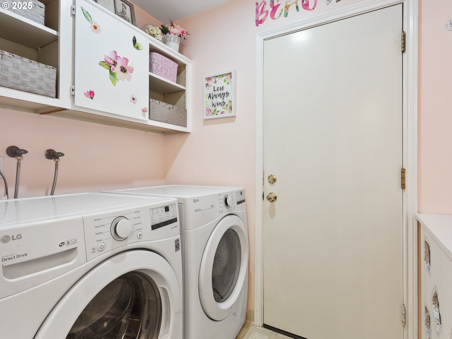 Vancouver, Washington 98683, United States, 4 Bedrooms Bedrooms, ,2 BathroomsBathrooms,Residential,Pending,110853