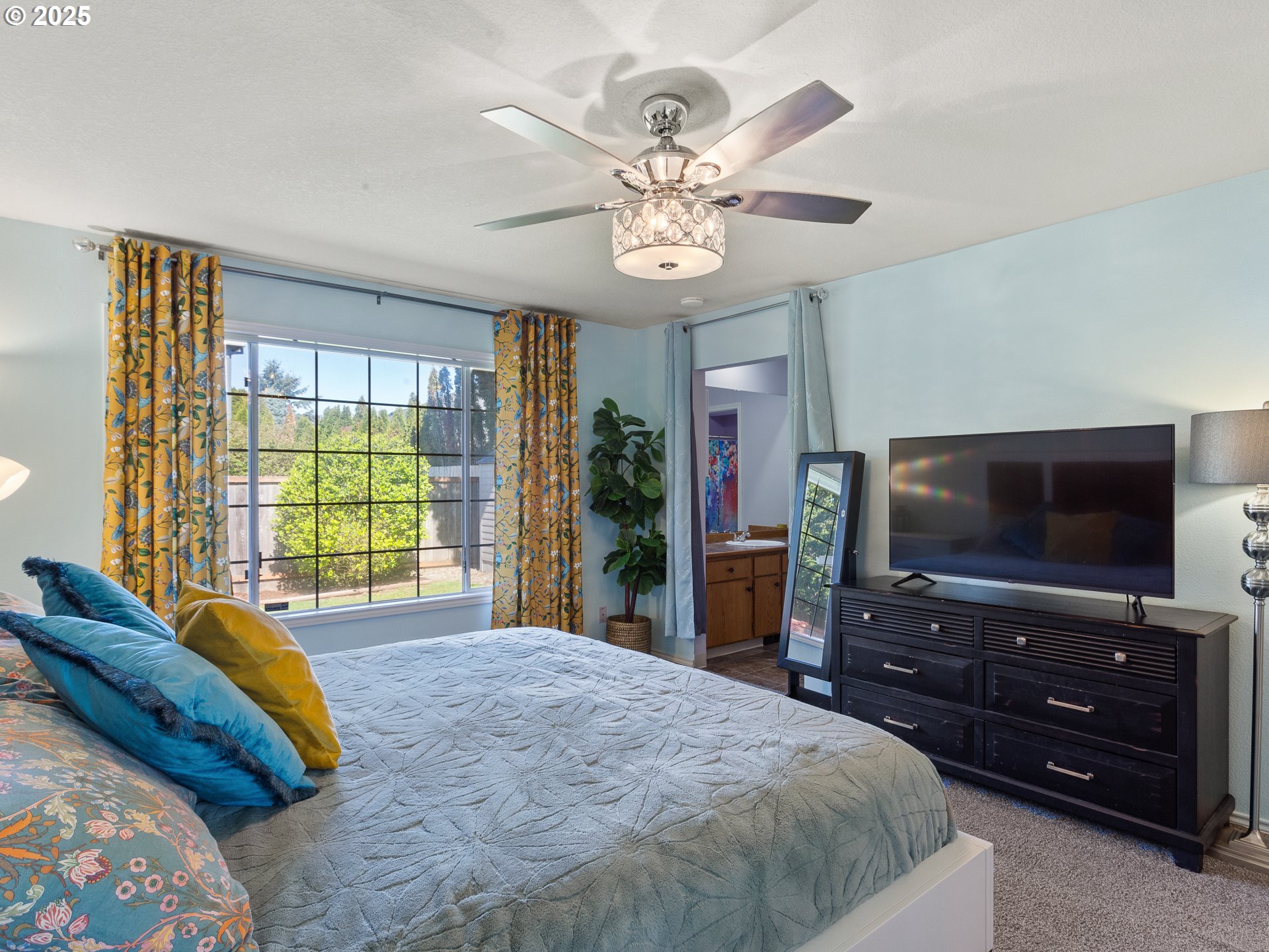 Vancouver, Washington 98683, United States, 4 Bedrooms Bedrooms, ,2 BathroomsBathrooms,Residential,Pending,110853