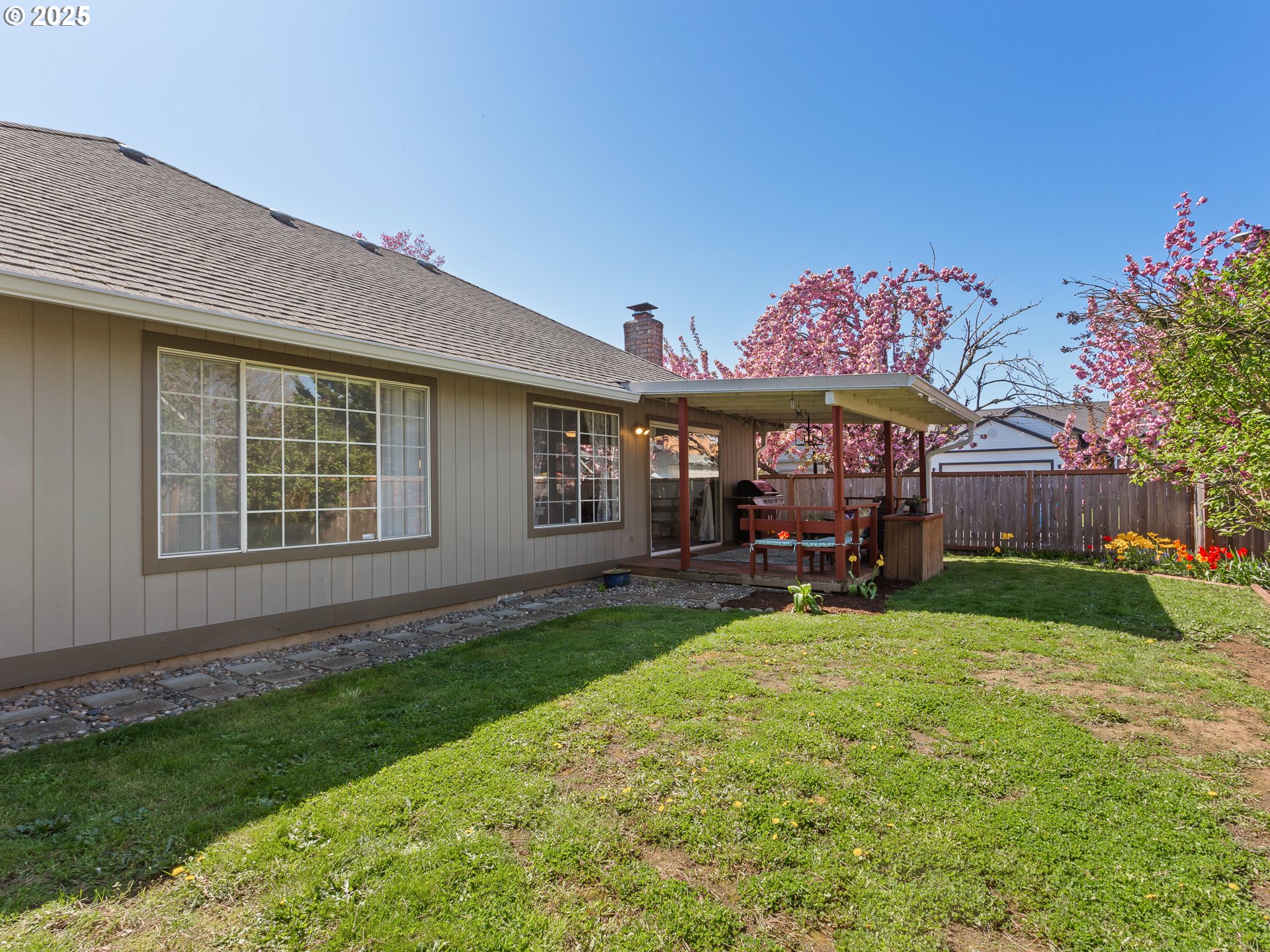 Vancouver, Washington 98683, United States, 4 Bedrooms Bedrooms, ,2 BathroomsBathrooms,Residential,Pending,110853