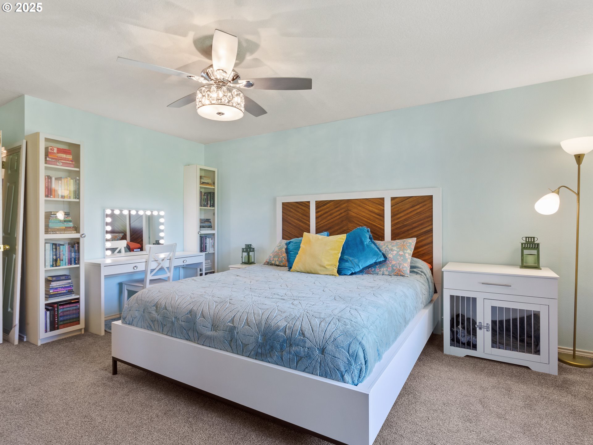 Vancouver, Washington 98683, United States, 4 Bedrooms Bedrooms, ,2 BathroomsBathrooms,Residential,Pending,110853