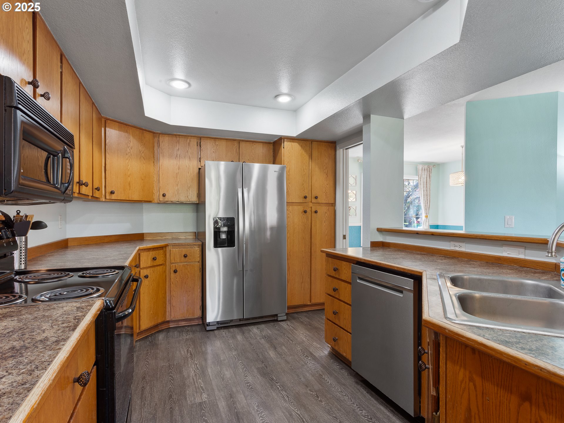 Vancouver, Washington 98683, United States, 4 Bedrooms Bedrooms, ,2 BathroomsBathrooms,Residential,Pending,110853