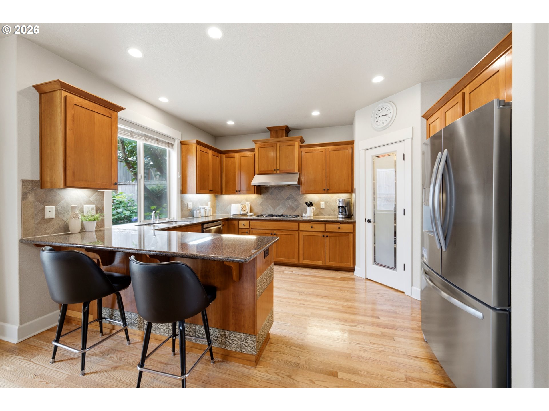 2454 EGRET AVE