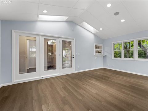 Tiny photo for 84115 N Enterprise Rd, Pleasant Hill, OR 97455 (MLS # 511986656)