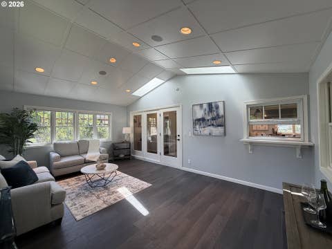 Tiny photo for 84115 N Enterprise Rd, Pleasant Hill, OR 97455 (MLS # 511986656)