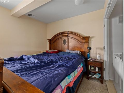Tiny photo for 84115 N Enterprise Rd, Pleasant Hill, OR 97455 (MLS # 511986656)