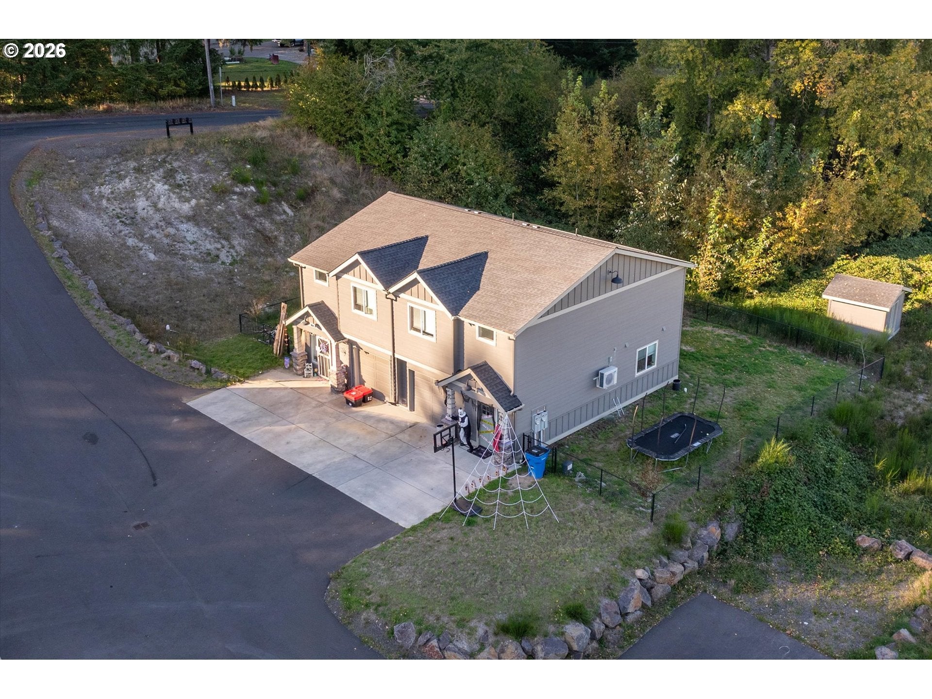 364 CEMETERY RD