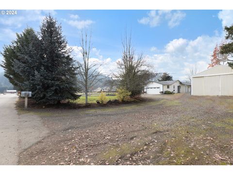 A home in Roseburg