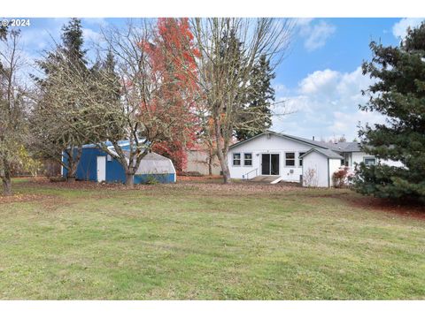 A home in Roseburg