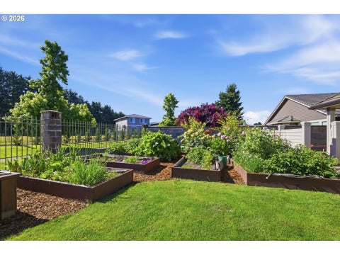 Tiny photo for 478 Pebble Beach Dr, Creswell, OR 97426 (MLS # 701466562)