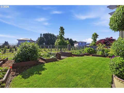 Tiny photo for 478 Pebble Beach Dr, Creswell, OR 97426 (MLS # 701466562)