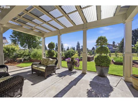 Tiny photo for 478 Pebble Beach Dr, Creswell, OR 97426 (MLS # 701466562)