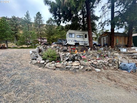 A home in The Dalles