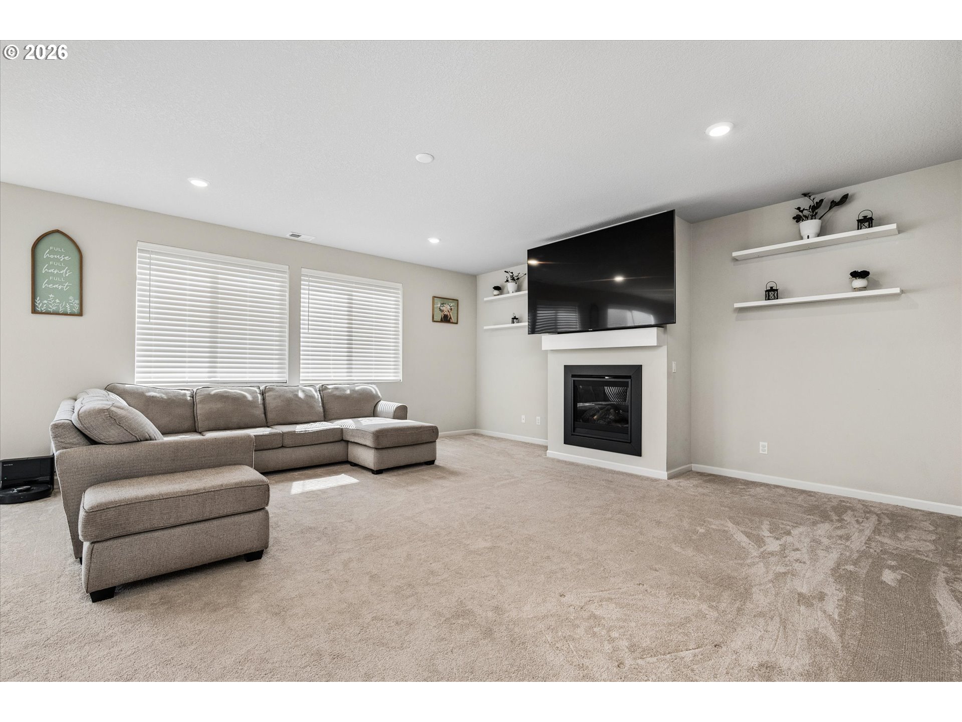 1334 ECHO VALLEY DR