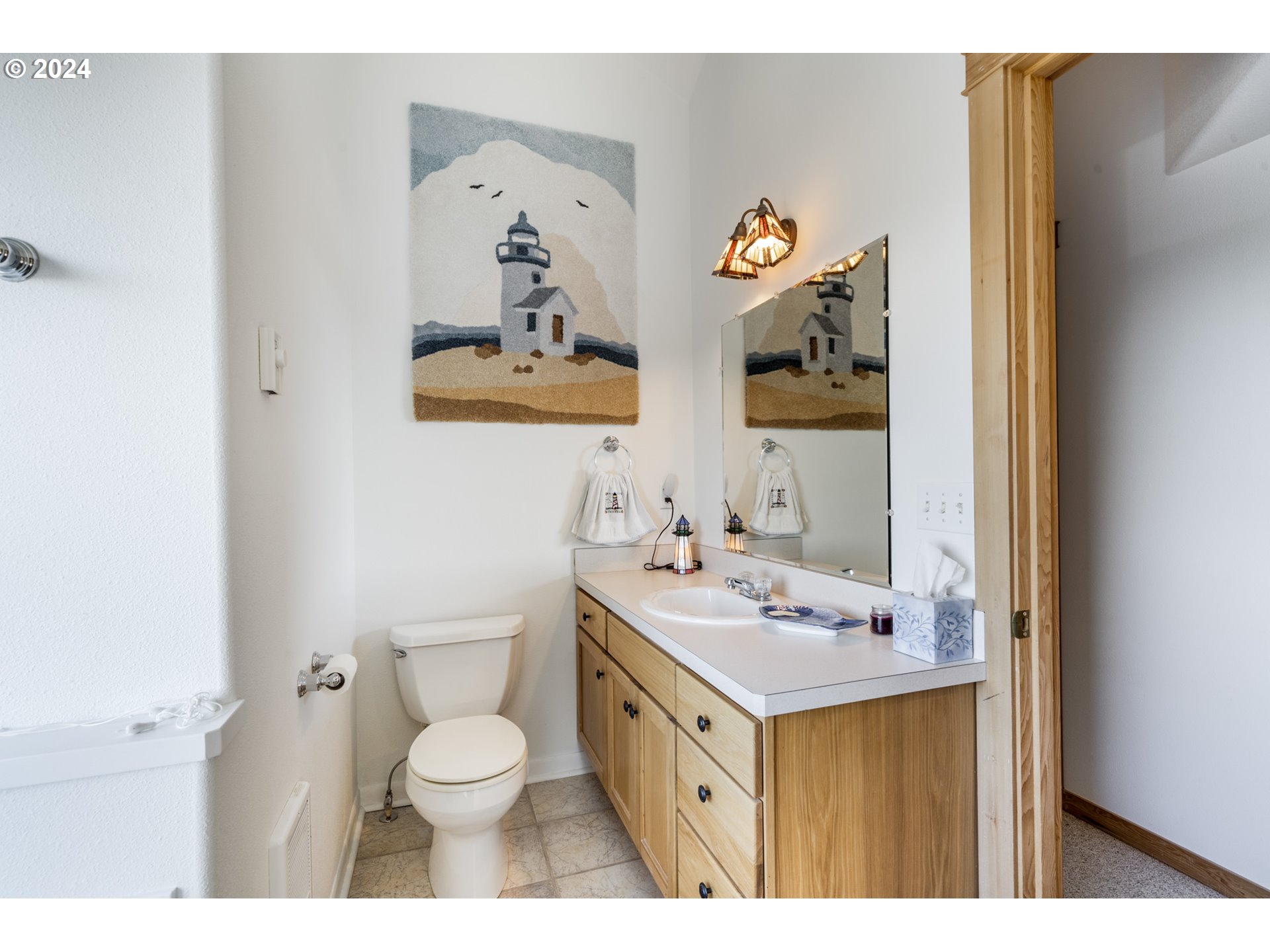 Oceanside, Oregon 97134, United States, 2 Bedrooms Bedrooms, ,2 BathroomsBathrooms,Residential,Active,36619