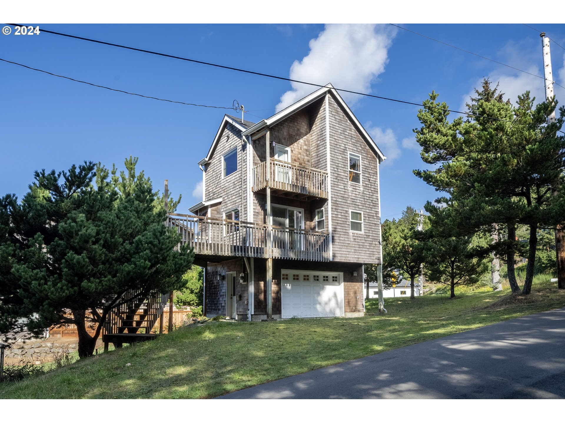 Oceanside, Oregon 97134, United States, 2 Bedrooms Bedrooms, ,2 BathroomsBathrooms,Residential,Active,36619