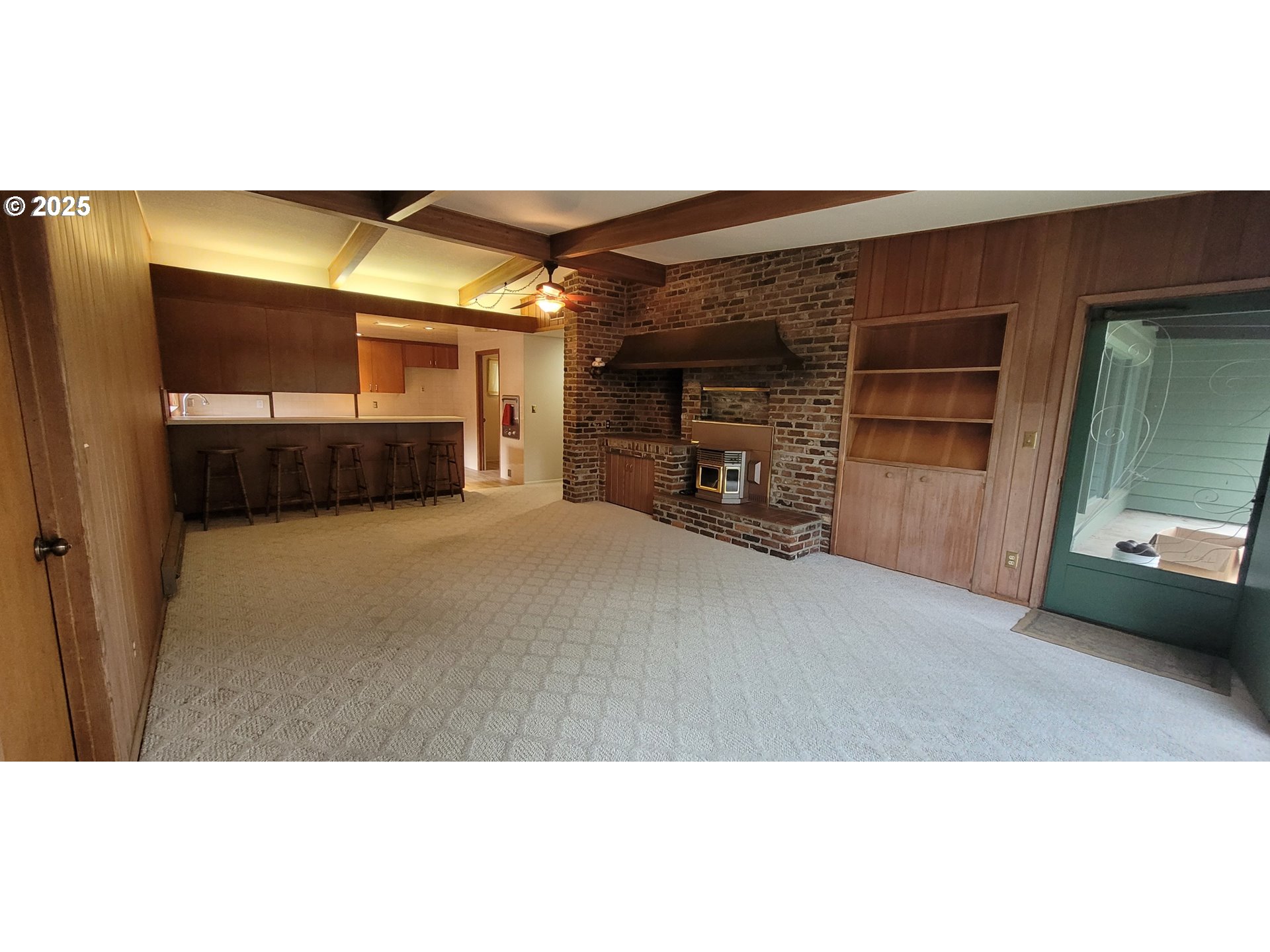 2415 NORKENZIE RD