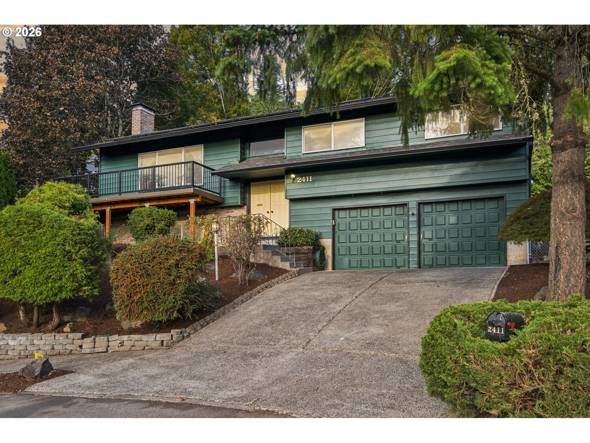2411 DONEGAL CT