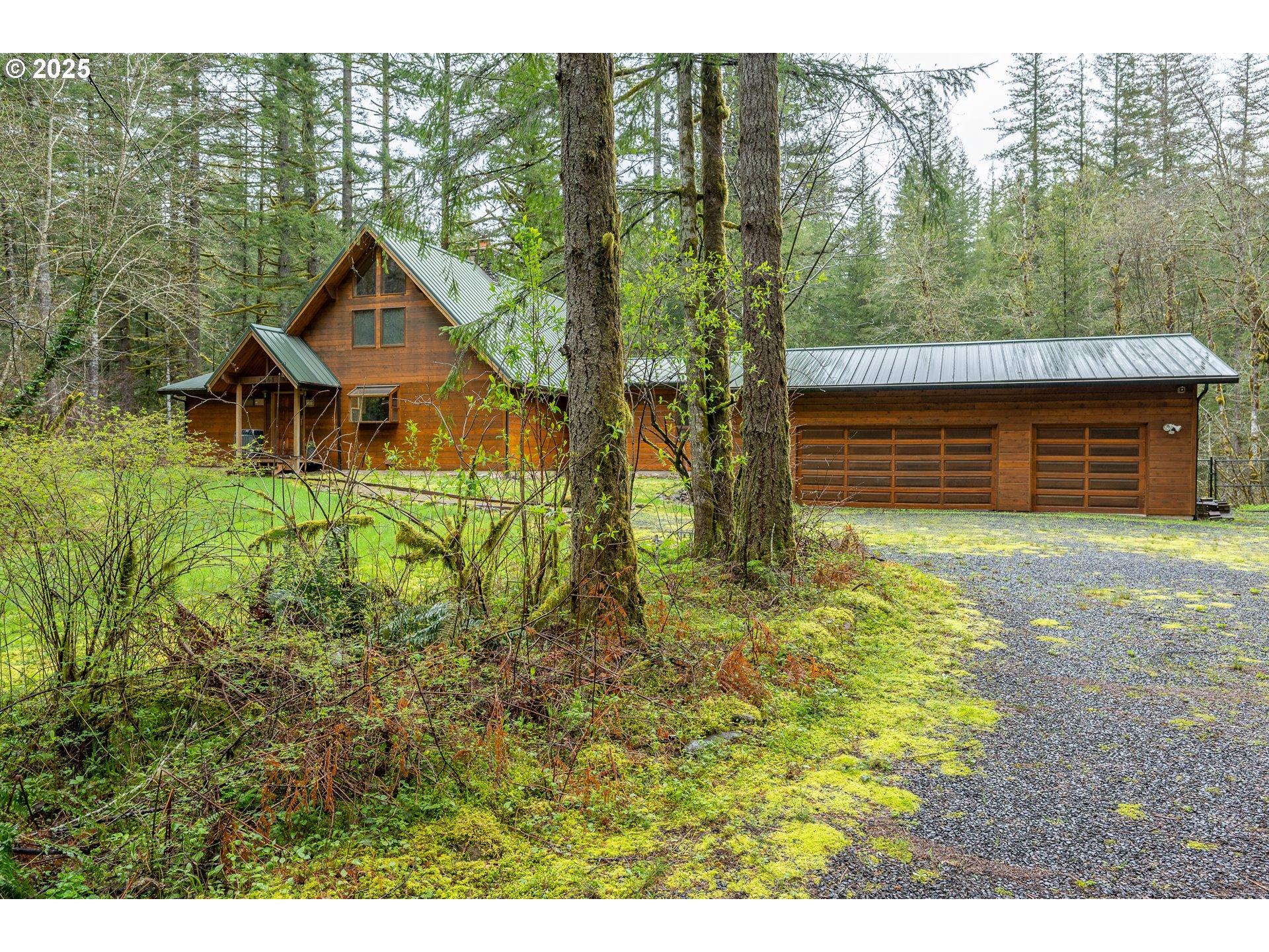 1261 MATHEWS RD