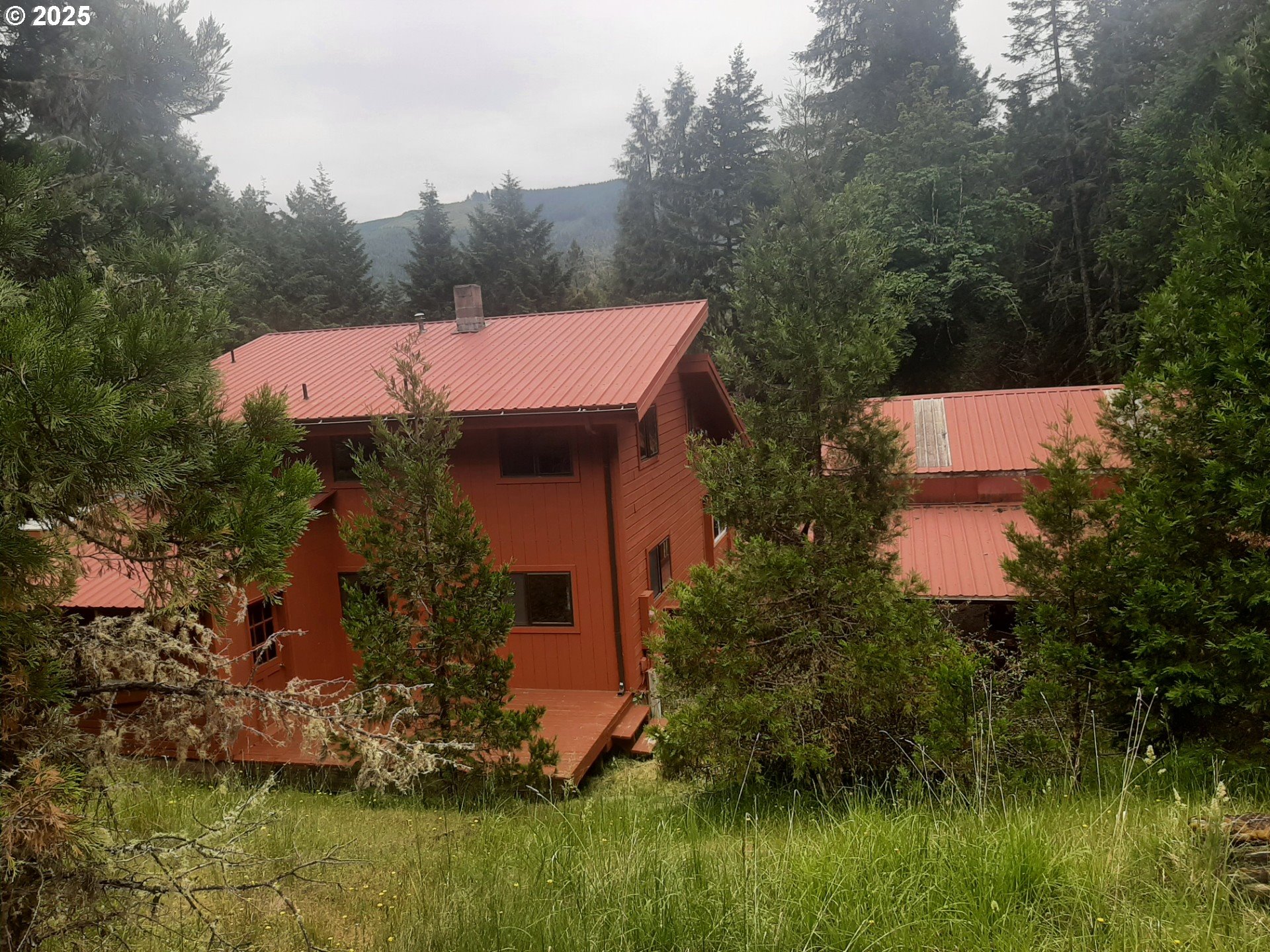 Days Creek, Oregon 97429, United States, 3 Bedrooms Bedrooms, ,2 BathroomsBathrooms,Residential,Active,152972