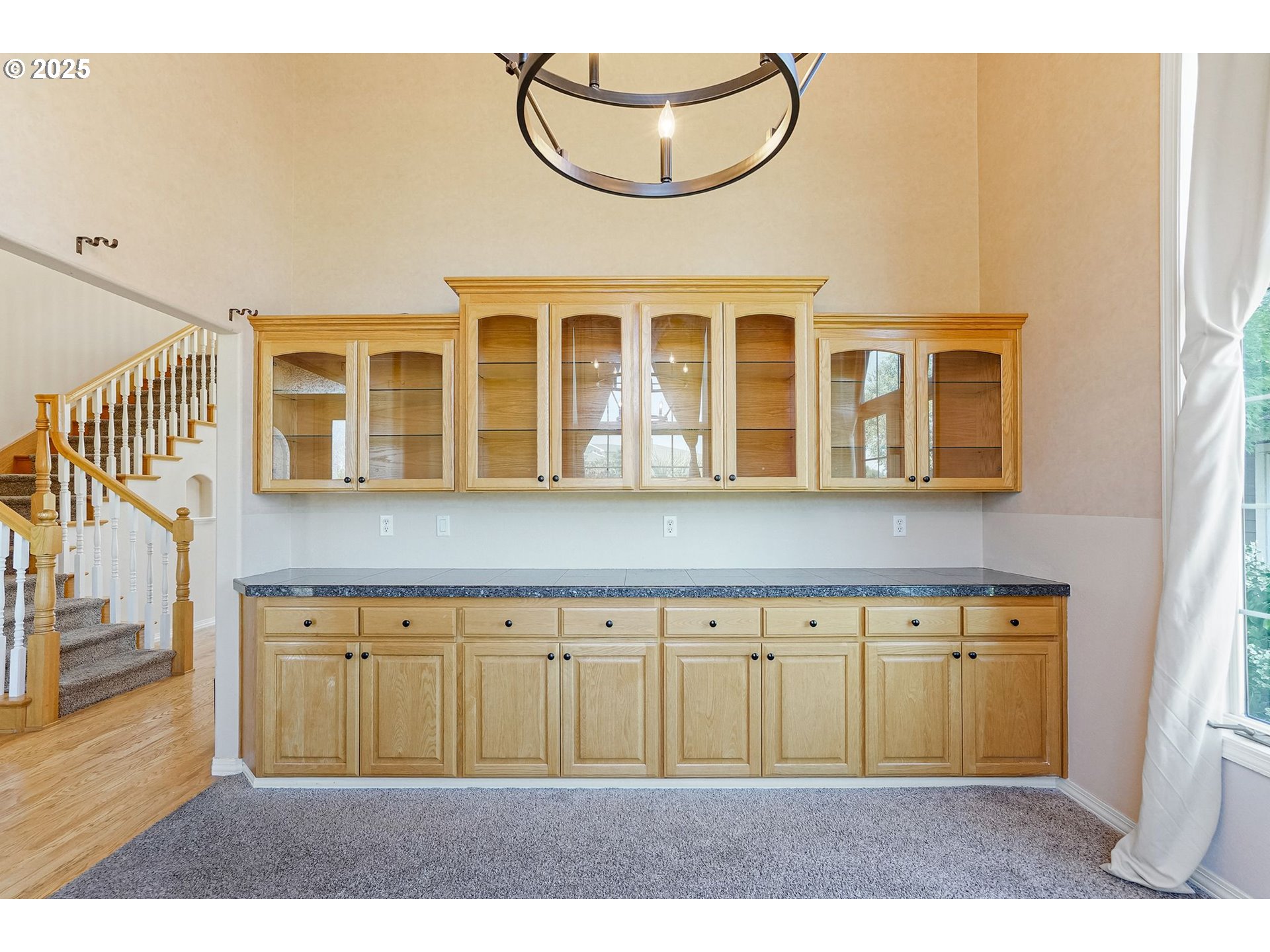 Woodburn, Oregon 97071, United States, 4 Bedrooms Bedrooms, ,2 BathroomsBathrooms,Residential,Active,199074