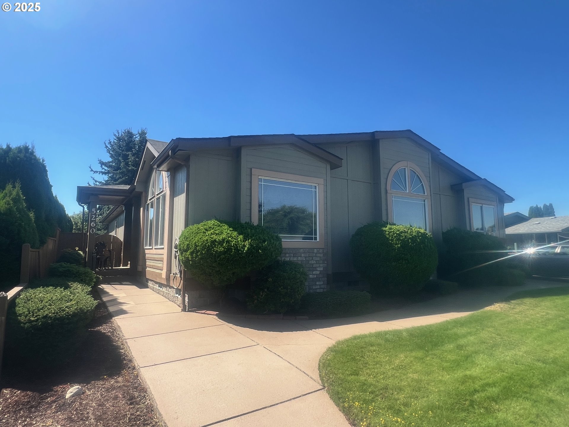 5260 GLENN ELLEN DR