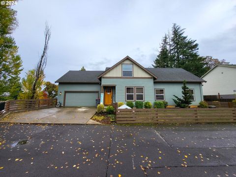 A home in Willamina