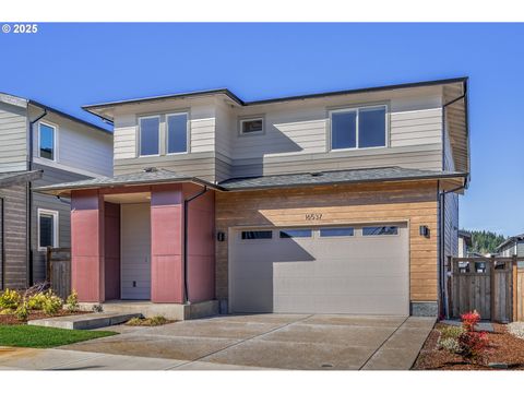 16537 SE Shimmering Leaf St, Happy Valley, OR 97086 - #: 135777089