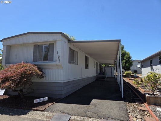 13640 SE HIGHWAY 212 UNIT 123, CLACKAMAS, OR 97015 - Image 7783faa978be281a08a5dd1bd68ac3df/3069728588