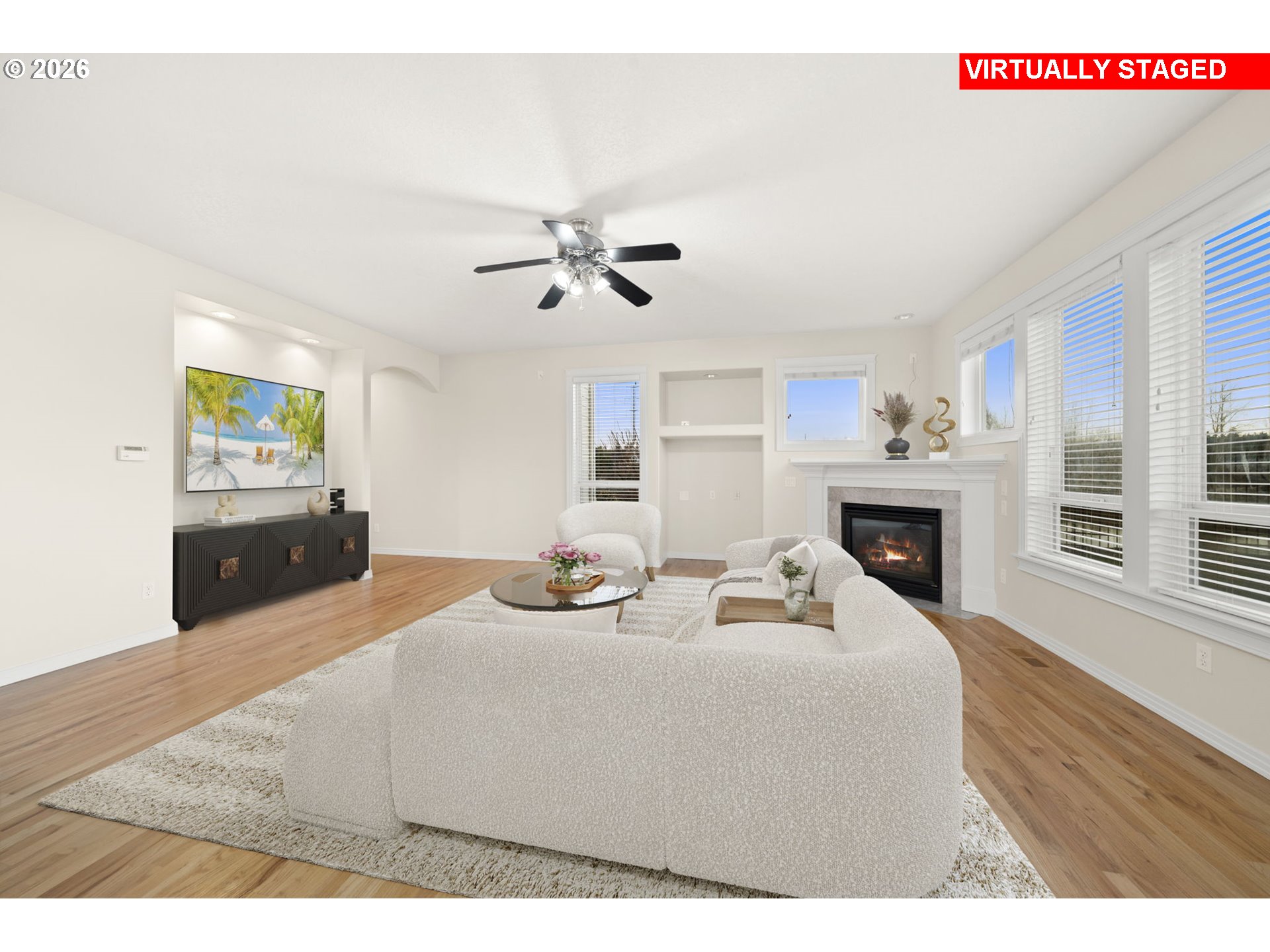 21795 NE LACHENVIEW LN