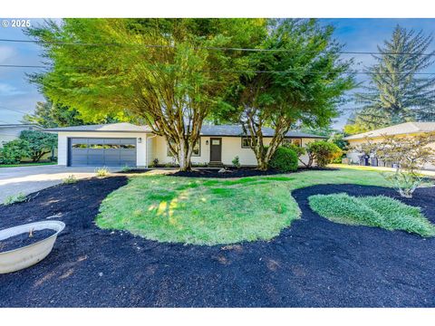 2795 KALMIA ST Eugene OR 97404