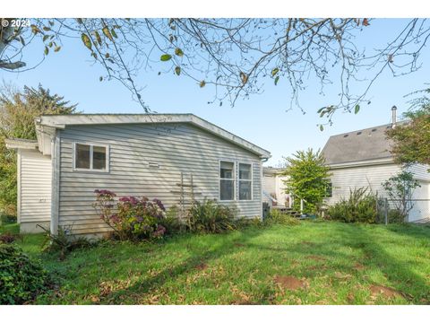 A home in Rockaway Beach