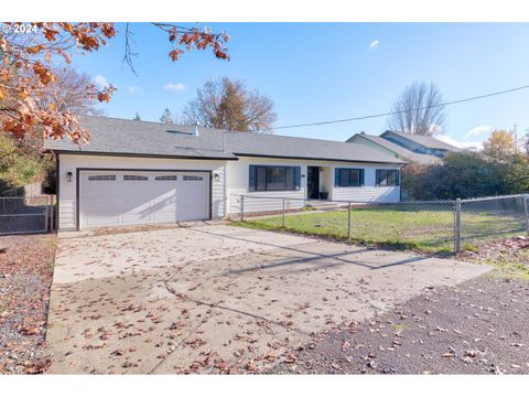 A home in Grants Pass