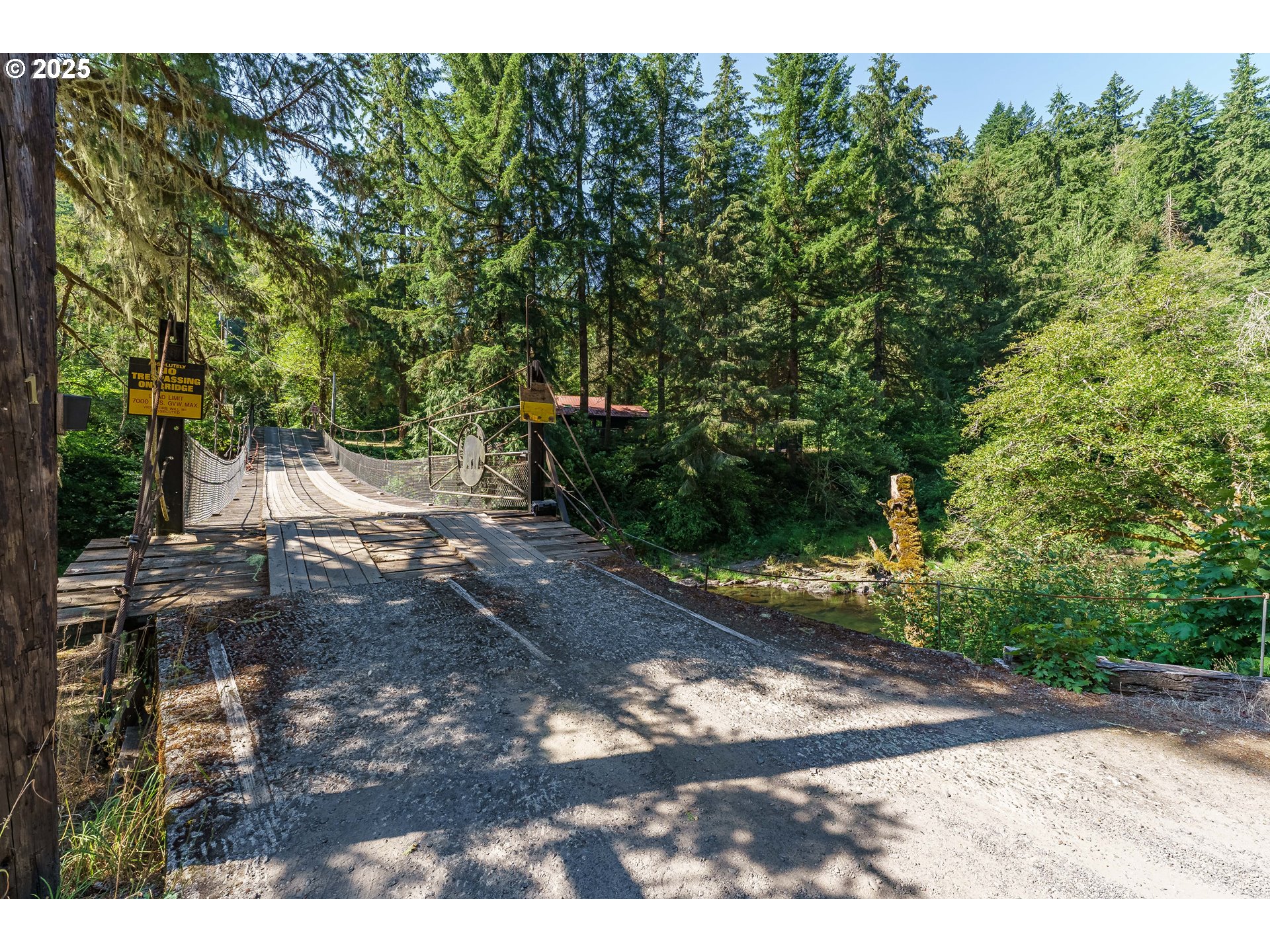 175 WOODEN BRIDGE RD